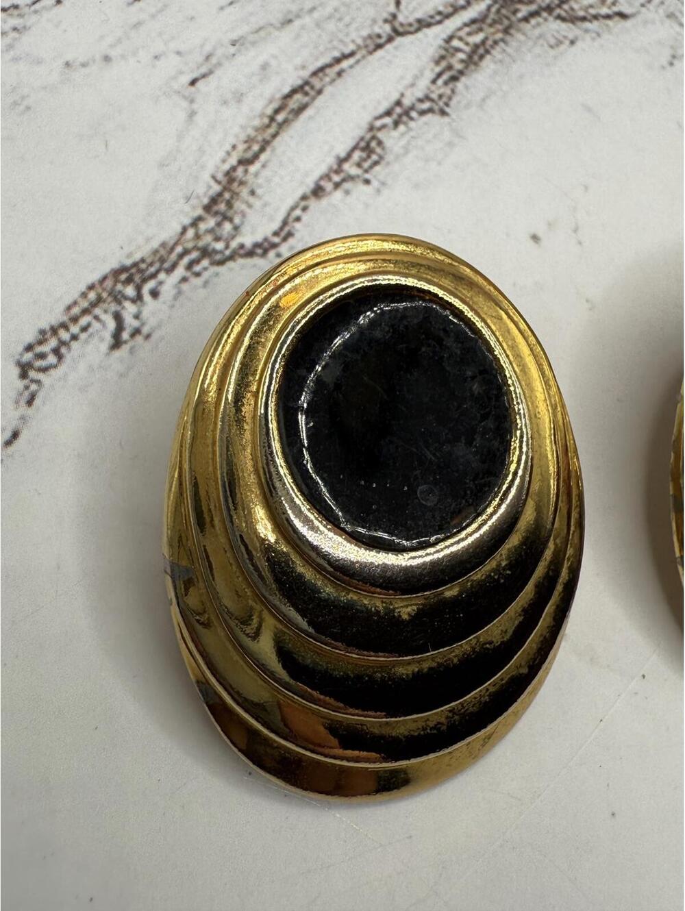 Vintage Retro Gold-Tone Oval Earrings Black Center - Picture 3 of 6